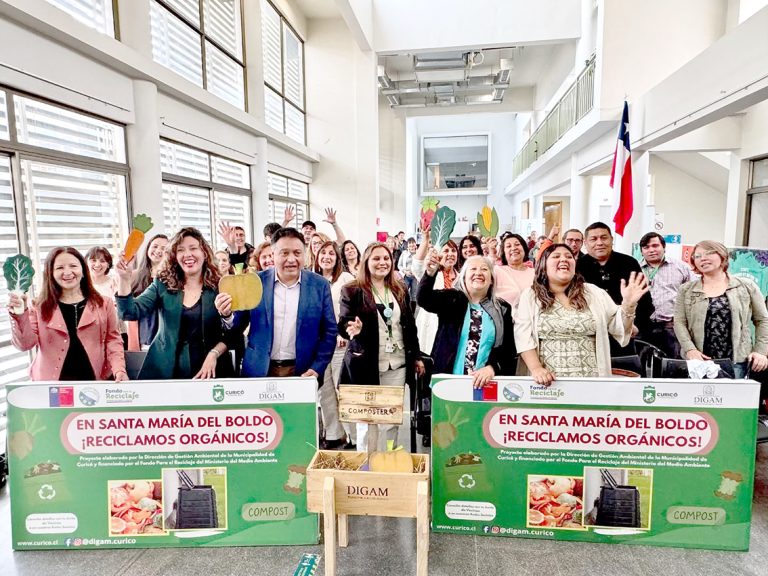 Curicó inicia reciclaje de desechos orgánicos