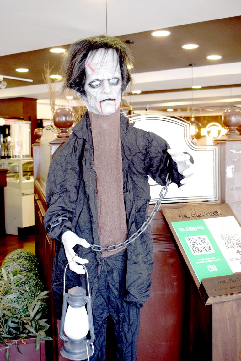 Aumentan ventas en el comercio maulino por la Fiesta de Halloween