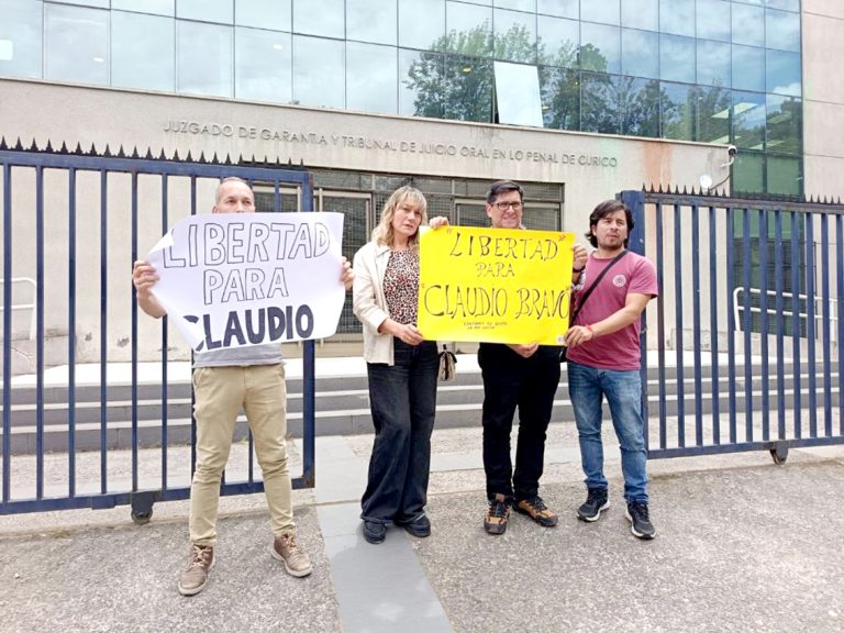 Joven pide justicia por confuso incidente que lo mantiene en prisión preventiva