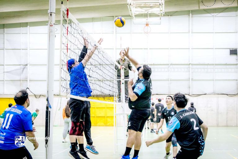Inauguran Liga Comunal de Vóleibol 2025 para fomentar vida saludable y participación ciudadana