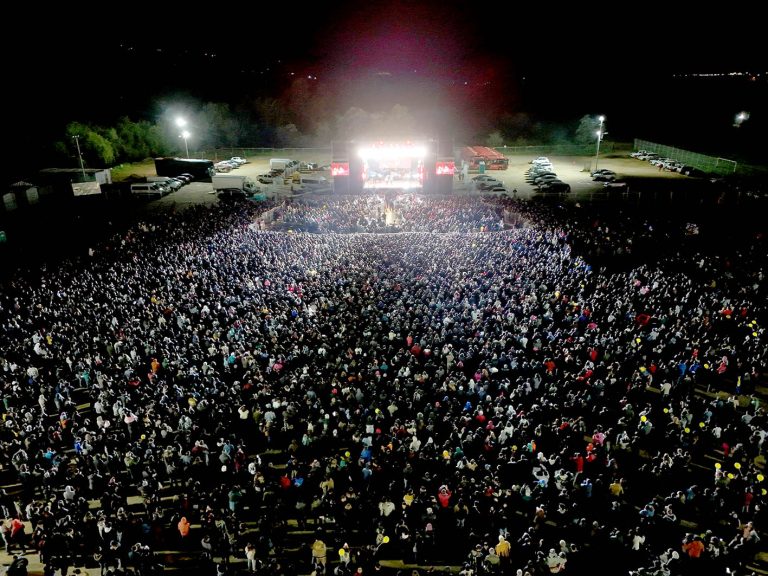Multitudinario cierre de la Fiesta de la Primavera 2025 en Talca