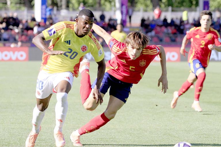 El café más dulce del Mundial:  Colombia gana 3-2 a España en un  partidazo y se mete entre los 4 mejores
