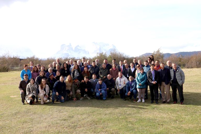 Cena Anual de la Prensa reunió a más de  50 medios de todo el país en Torres del Paine