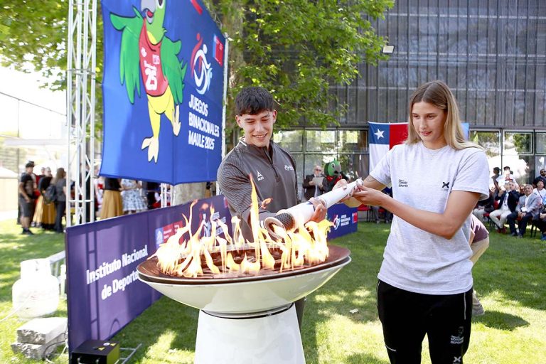 Con solemne ceremonia se inauguraron en Talca los Juegos Binacionales