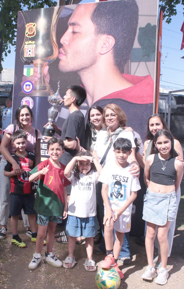 Encuentro de futbolistas históricos:  “Cuando la historia vuelve a abrazarse”