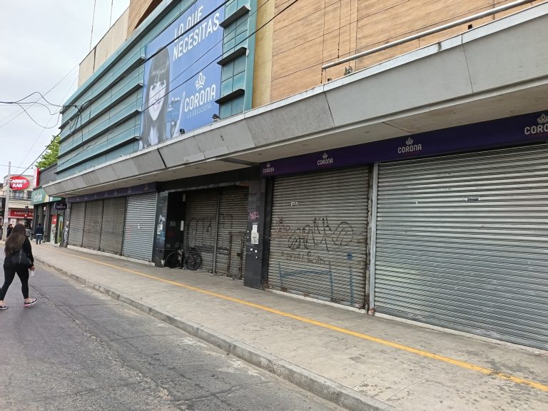 Doscientas  patentes  comerciales  menos que el año pasado registra  el municipio  curicano