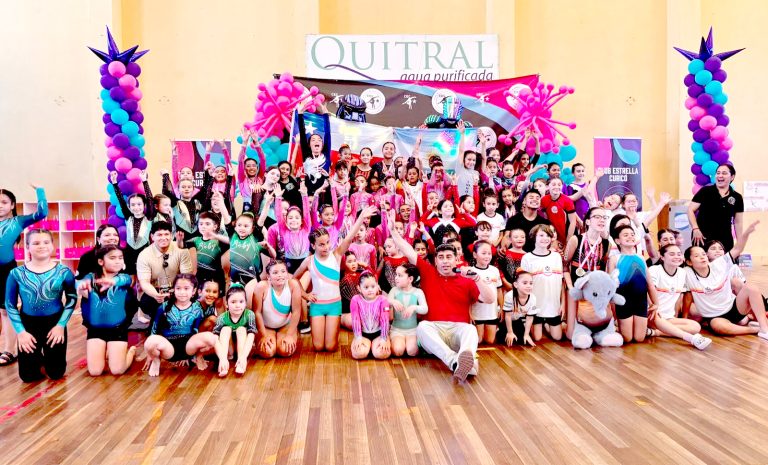 Gimnastas dieron fulgor, elegancia y entusiasmo a la “Copa Curicó”
