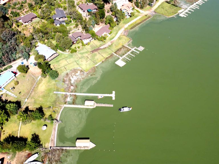 Desde octubre se produjo fuerte caída en ingresos mensuales por arriendos en el Lago Vichuquén