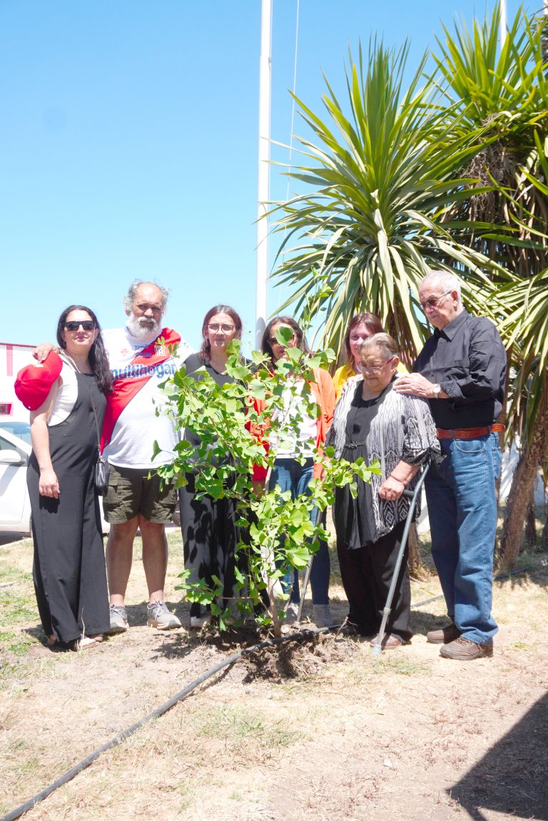 Cuerpo cremado del “Ronco” descansa  en Santa Cristina