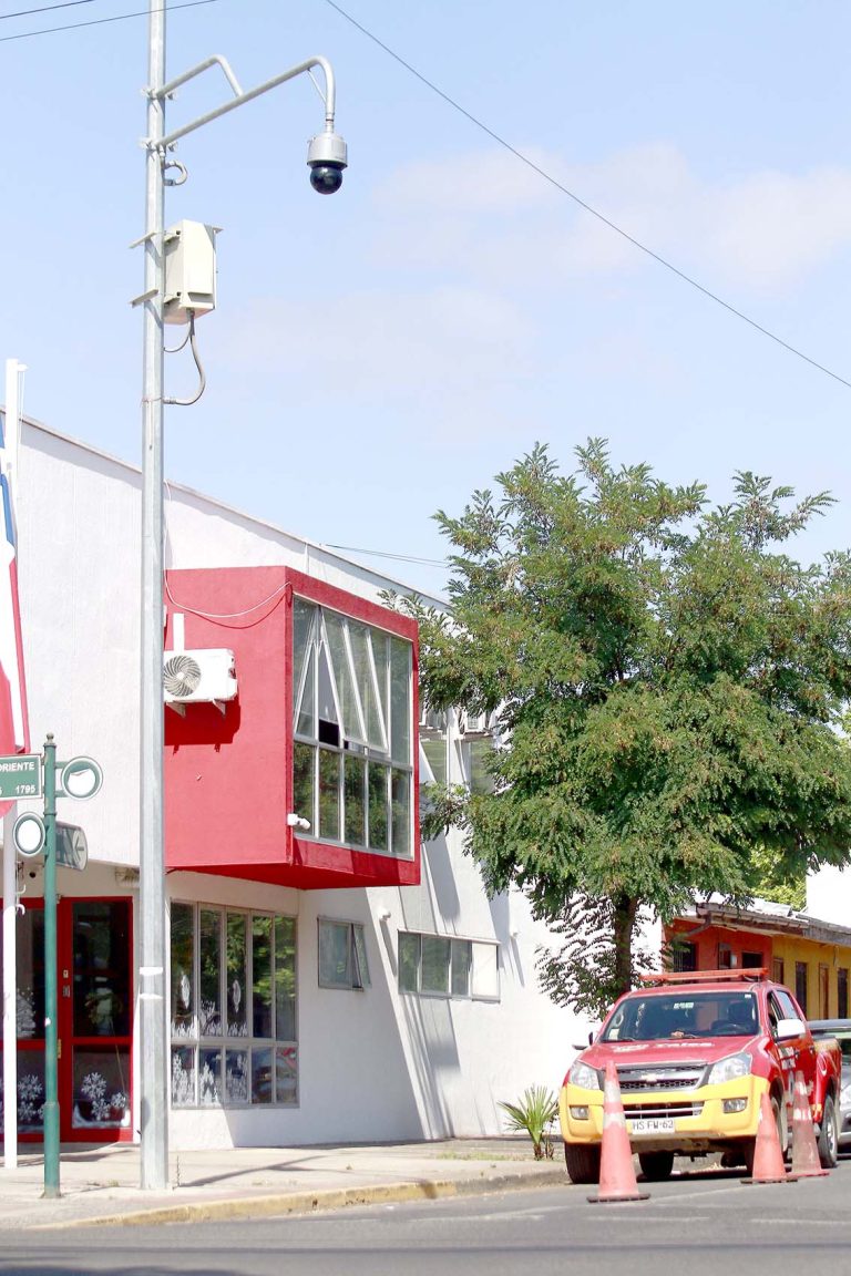 Alcalde de Talca critica retiro de 30 cámaras de vigilancia que solo este año han permitido la captura de 135 delincuentes