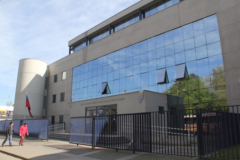 Baja condena para extrabajador  municipal acusado de estafas