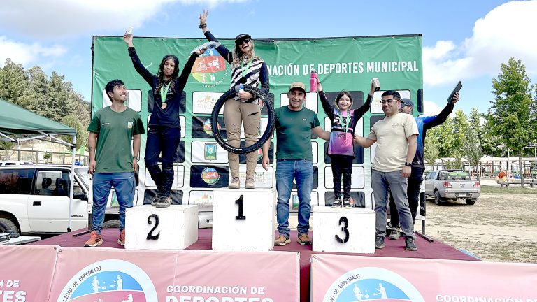 En la rana short track de empedrado se lucieron riders de varios rincones del país