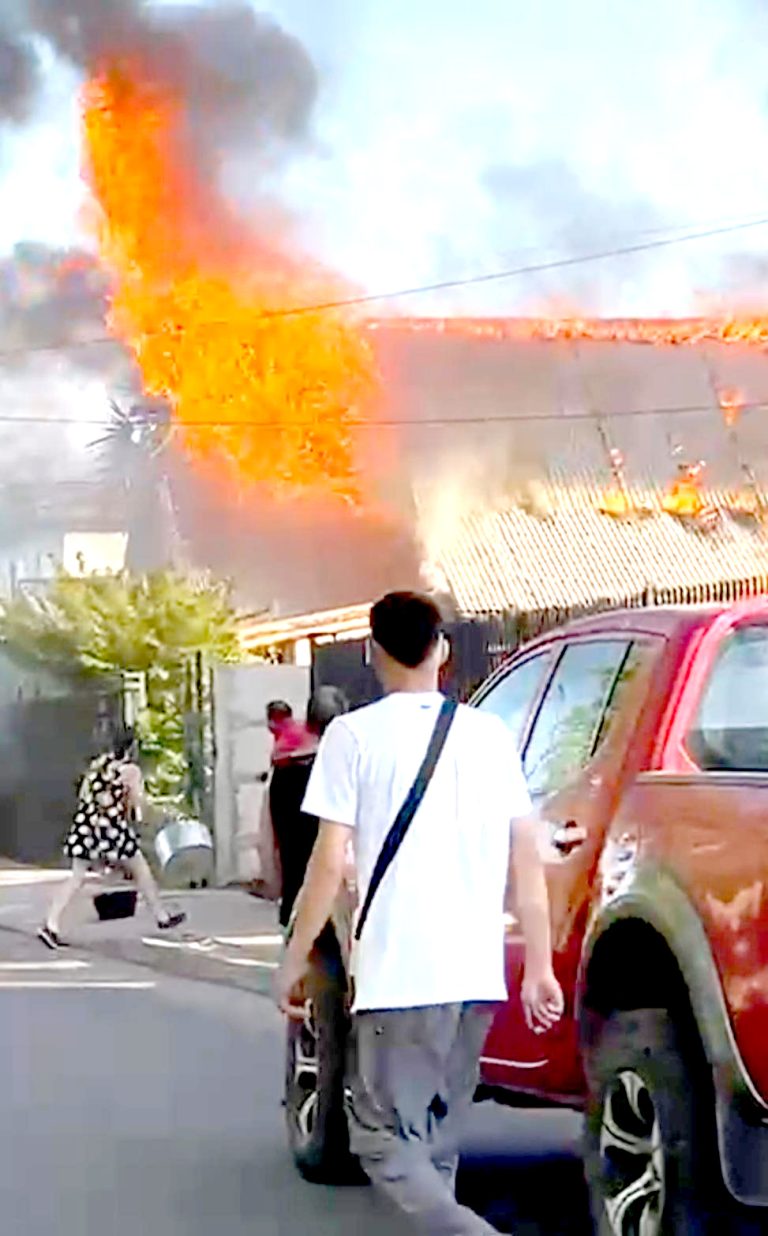 Mujer resultó herida en incendio