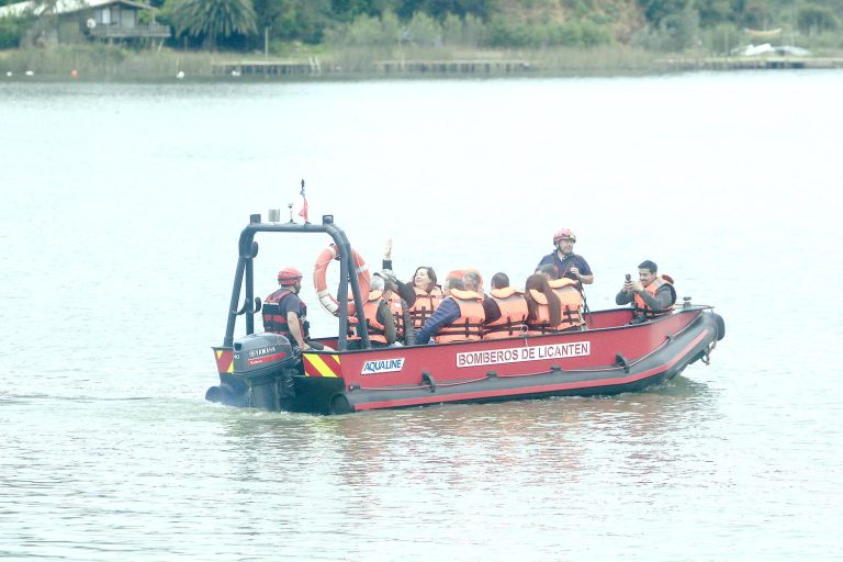 Senadores de Comisión de Medio Ambiente constataron contaminación de Lago Vichuquén