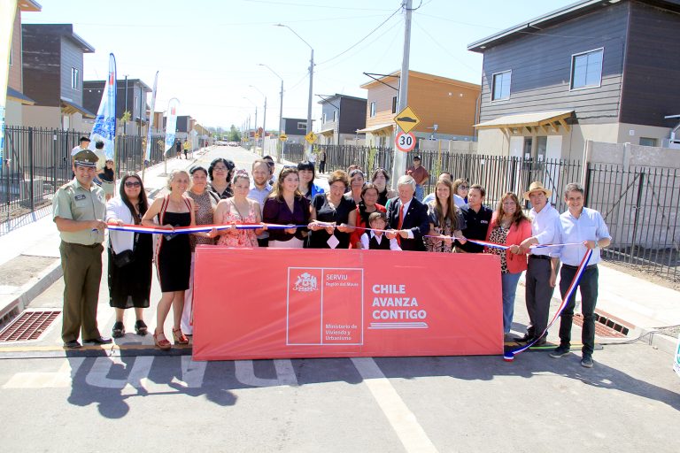 284 familias de Curicó y comunas aledañas recibieron sus casas propias