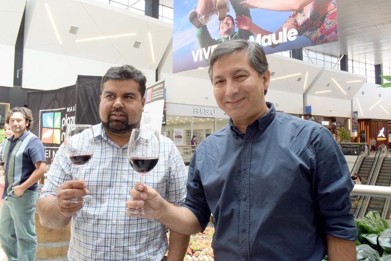 “El vino hoy pasa por un escenario muy complejo, donde el consumo ha  tenido una baja tremenda”