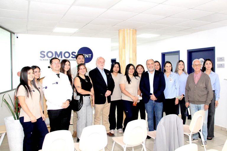 Un nuevo aniversario celebró Clínica Odontológica Municipal “Somos Dent”