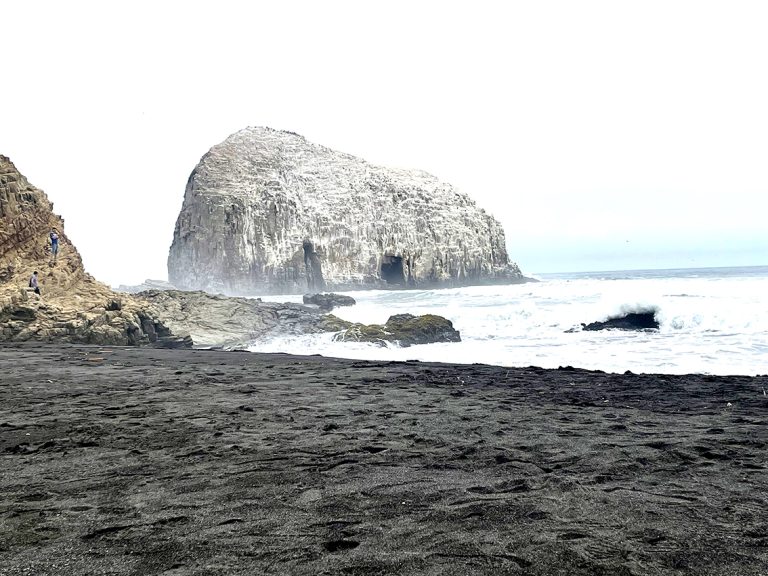 Vaguada costera en playas del Maule refrescan a visitantes que aguantaron ola de calor del valle central