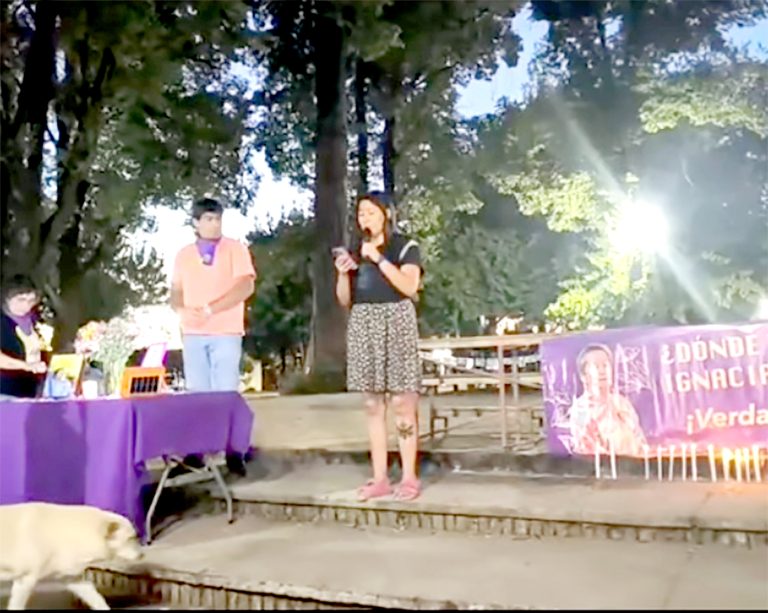 “Todos sabemos de la casa desde donde salió mi mamá. Todos sabemos desde donde se le perdió el rastro y sabemos quiénes son los que mienten”