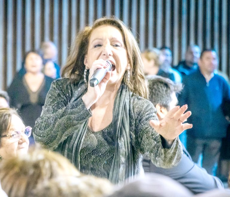 Gloria simonetti dio  Inicio a semana maulina  2026 Con emotiva  “Tarde del recuerdo”