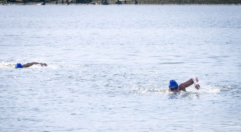 Alto rendimiento y superación  marcaron exitoso Primer Acuatlón Constitución 2026