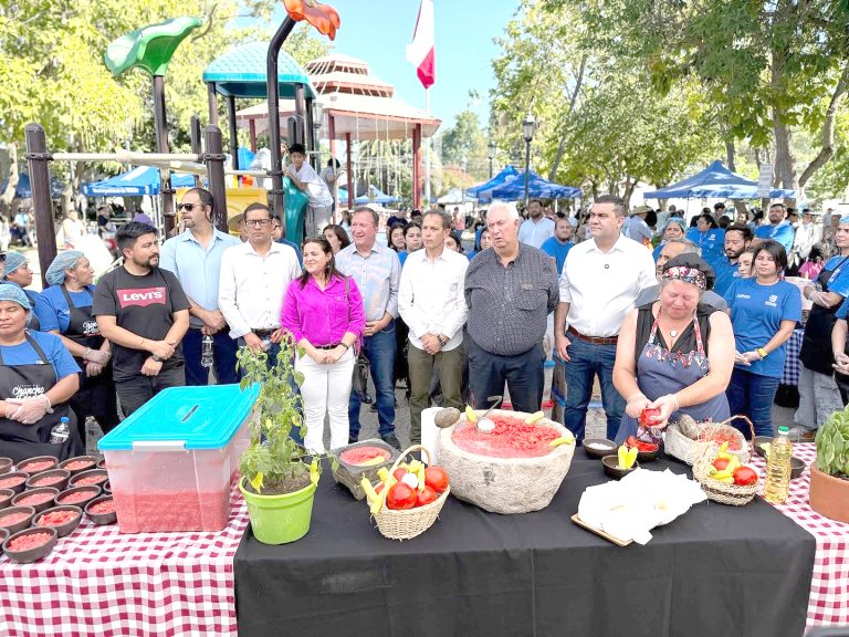 Maule celebró su fiesta del Chancho en Piedra  e inició la primera noche de Fiesta del Verano
